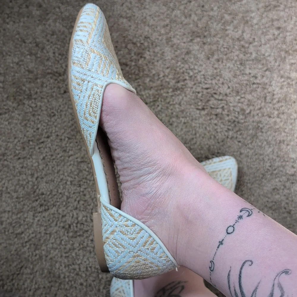 Restricted Women's Cream and Tan Patterned Flats - Picture 4 of 4
